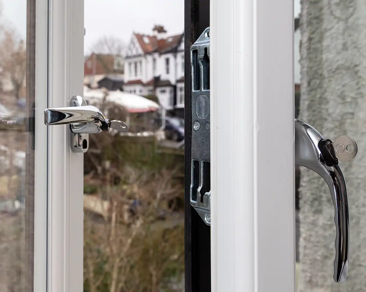 Multipoint Locking